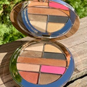 Estée Lauder Eyeshadow Palette - Vibrant Pink, Rich Gold, Bold Black, Soft Cream
